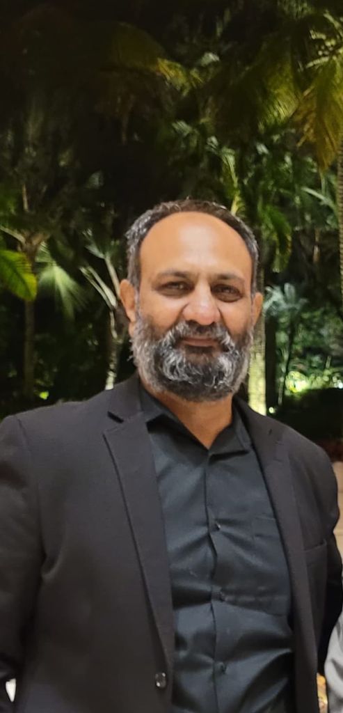 Akbar Khan
